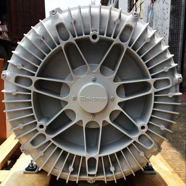 Как переключать центробежный вентилятор Elektror между «нагнетанием» и «всасыванием»