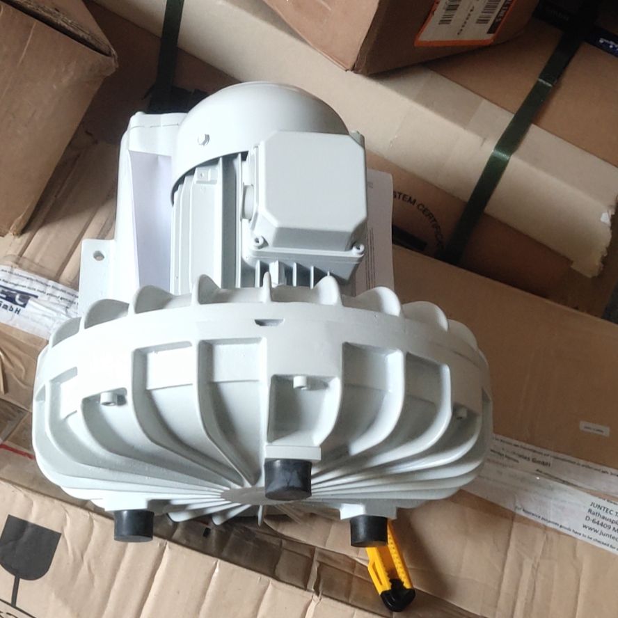 Как переключать центробежный вентилятор Elektror между «нагнетанием» и «всасыванием»